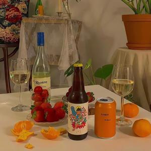 japanese大乳房子
